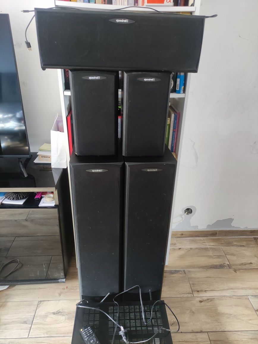 Kino domowe Onkyo z kolumnami Quintass