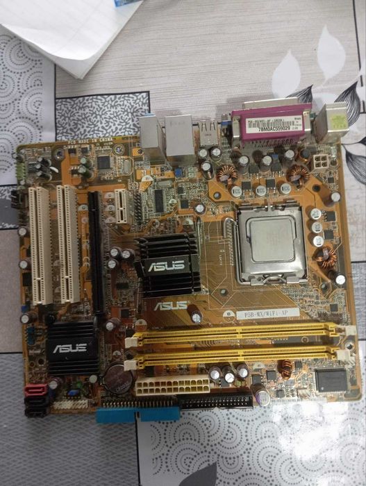 матплата 1)P5B-MX/WIFI-AP+2планки памяти ddr2   2x2=4gb 500гривен,