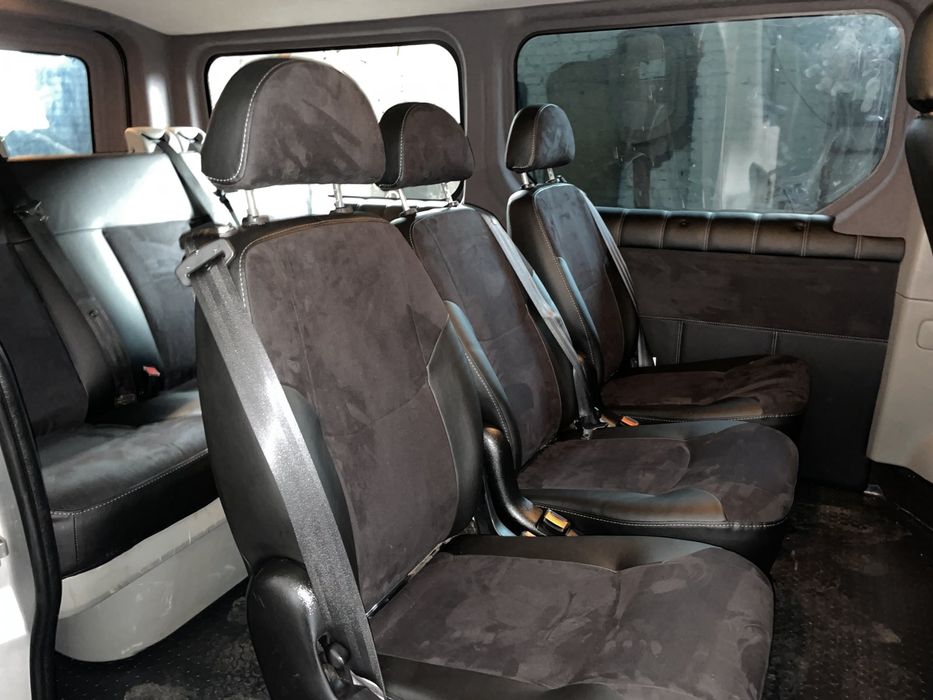 Переоборудование микроавтобусов Обшивка салона авто