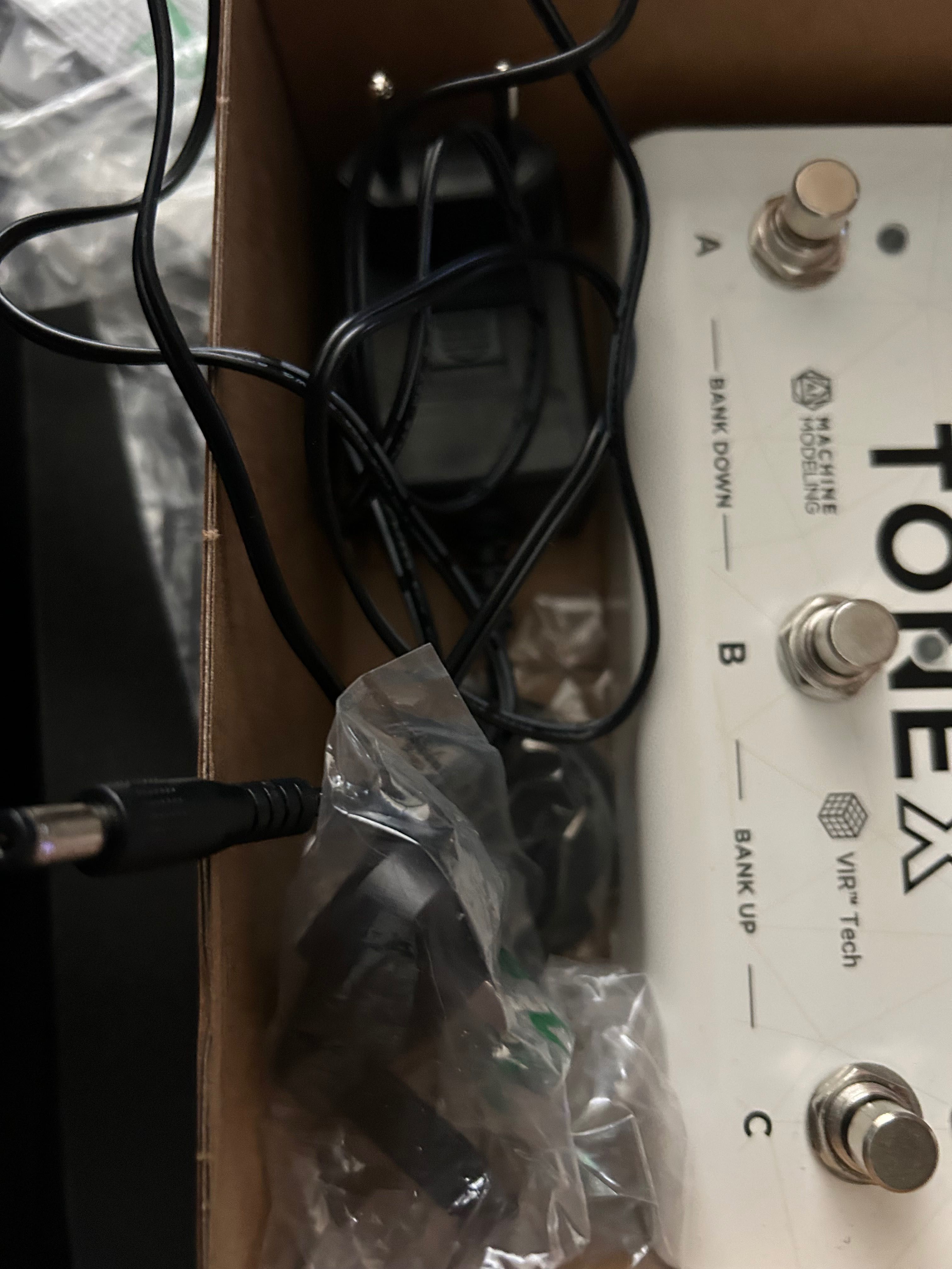 ToneX Pedal Anniversary biały jak nowy