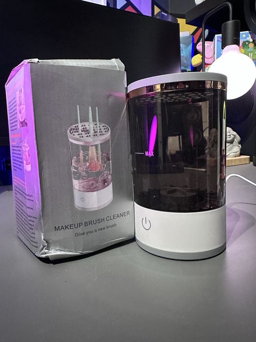 Maszyna do czyszczenia pędzli do makijażu