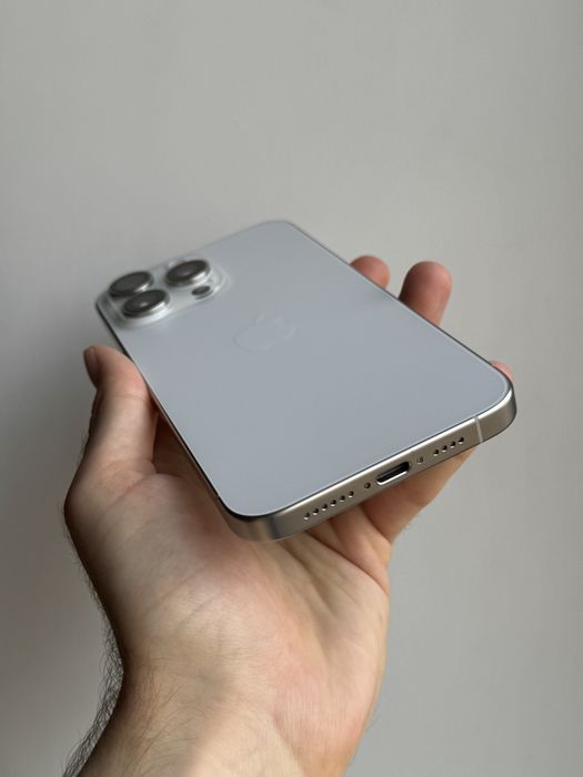 iPhone 15 Pro Max 1 Tb White Titanium Neverlock АКБ 86% Физ Сим Идеал