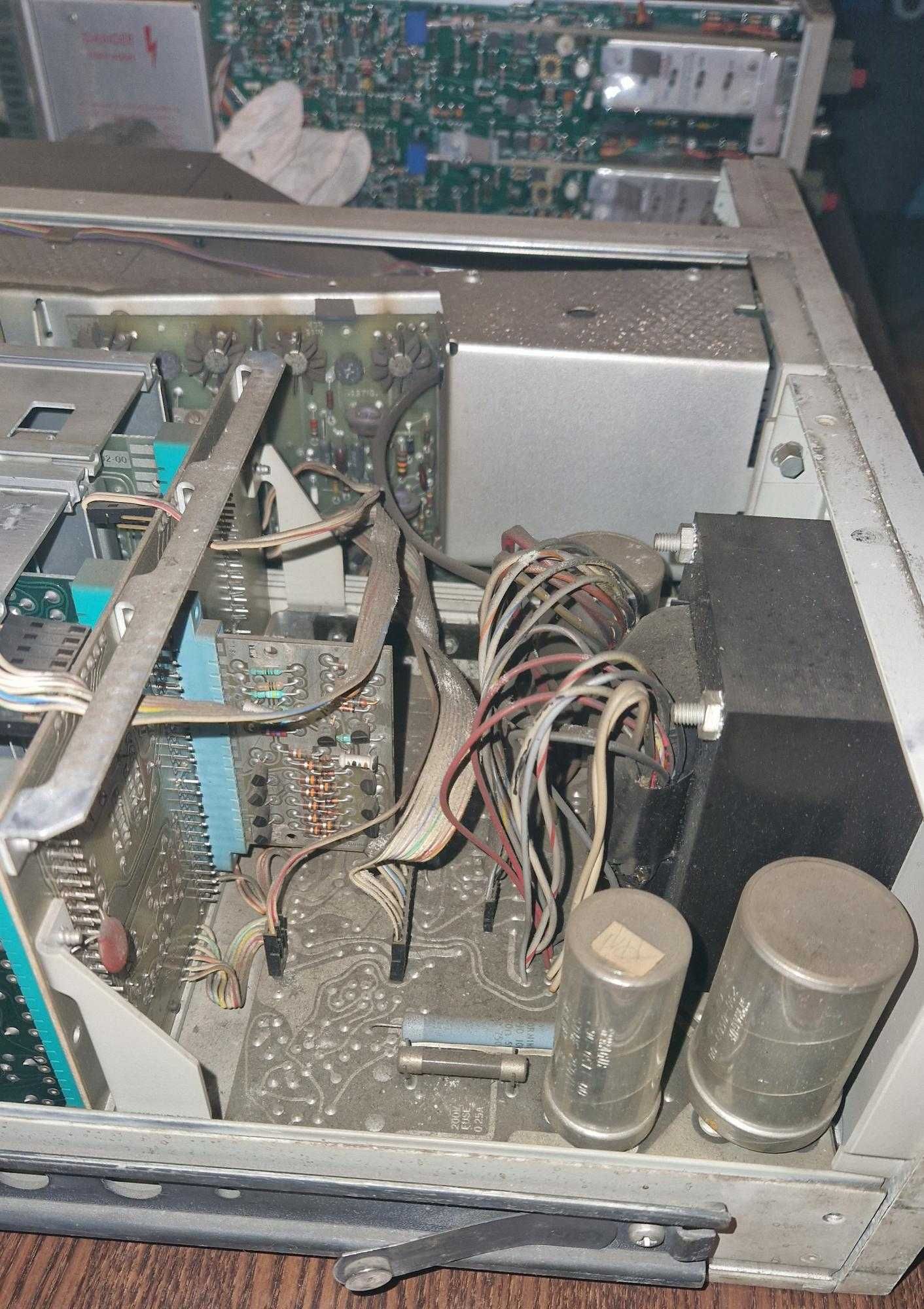 Oscyloskop Tektronix typ 5103N, rack, prod. USA
