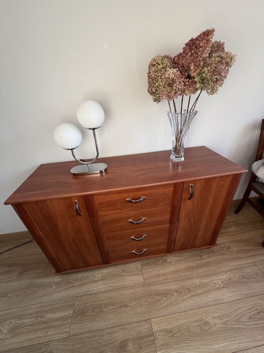 REZERWACJA! Komoda salon nowa stan bardzo dobry oddam za darmo