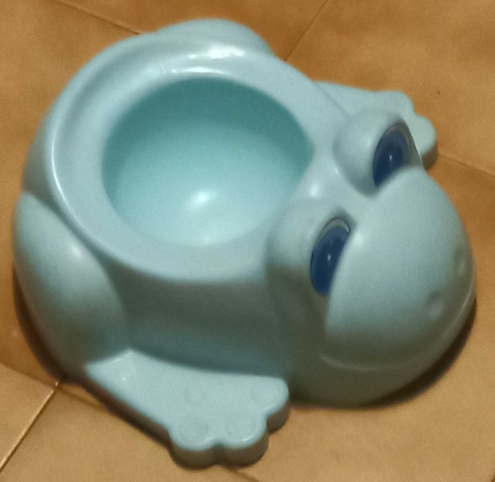 Mictorio Infantil e adaptador de sanita novo