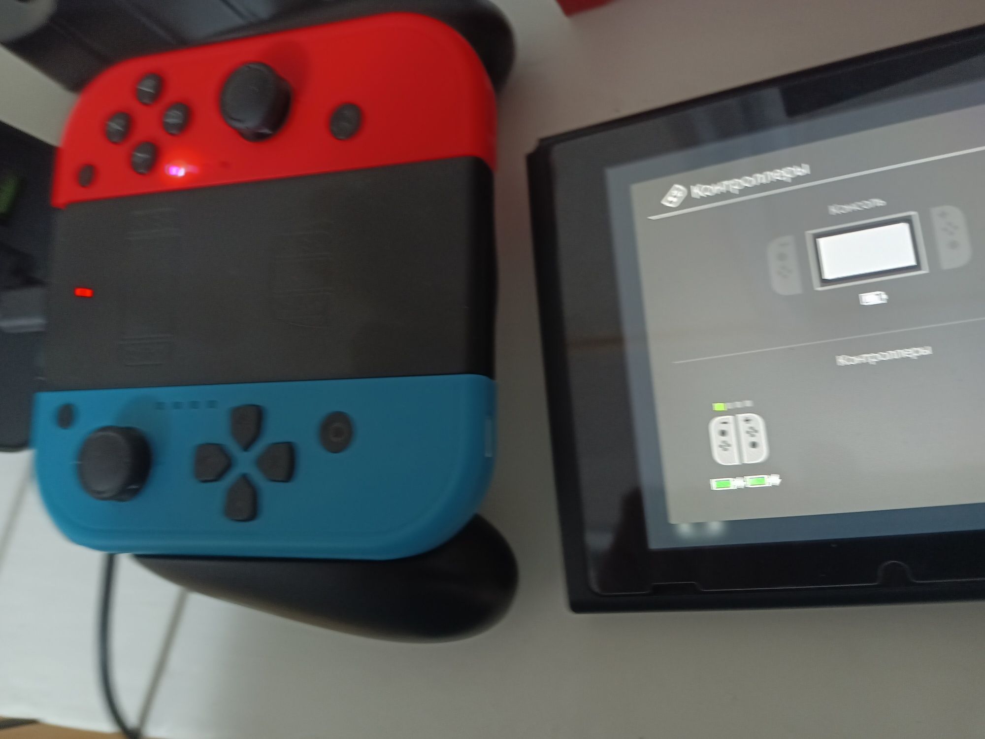 Джойконы + держатель для Nintendo switch