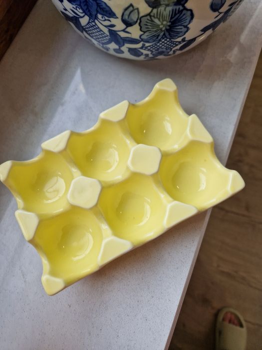 Podstawka na jajka żółta vintage