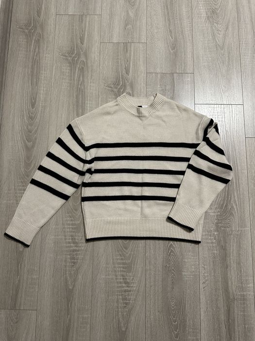 Продам кофтинку