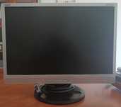 Monitor NEC  LCD 19WV - taniej się nie da :-)