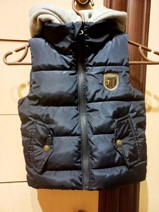 Жилетка на мальчика