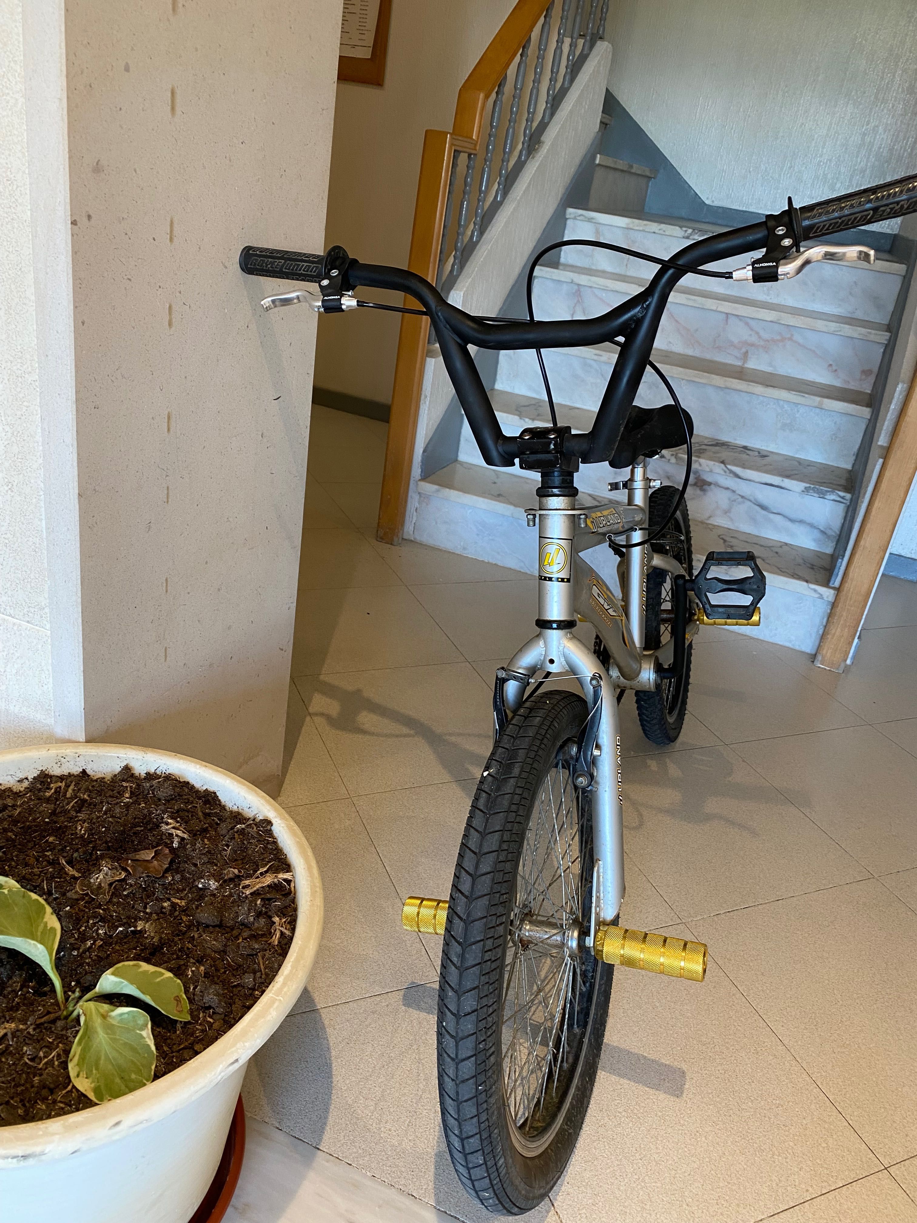 BMX usada mas em bom estado
