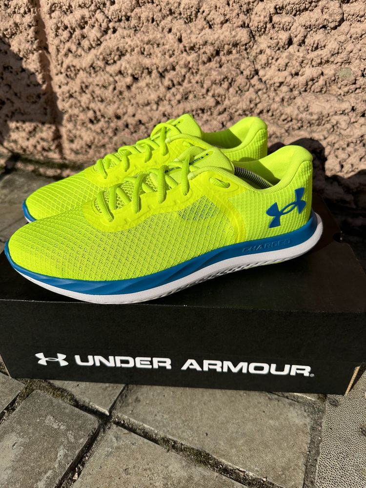 кроссовки Under Armour Ua Charged Breeze 3025129-300  ОРИГИНАЛ