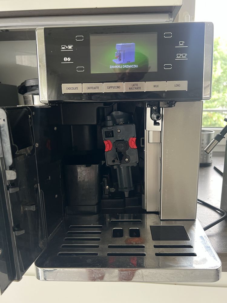 Delonghi primDonna model 6900