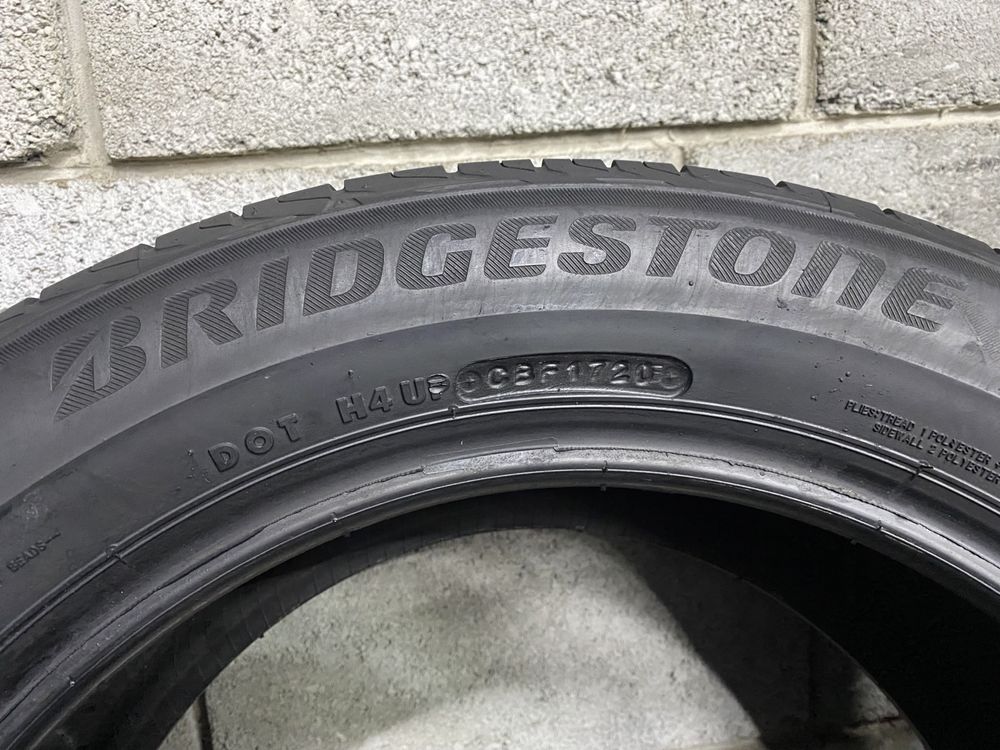 Літні шини 225/55 R17 BRIDGESTONE