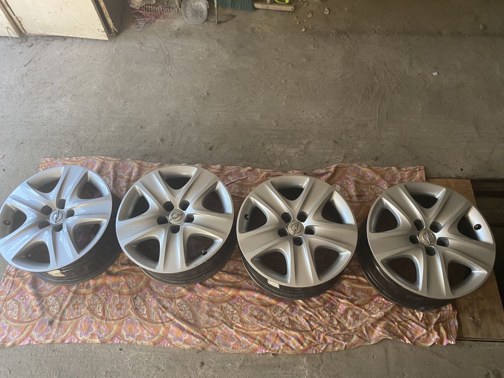 Диски R17 7J 5x105 с датчиками + колпаки опель астра