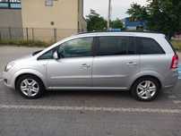 OPEL ZAFIRA 1.6, 2011 r., 7-osobowy
