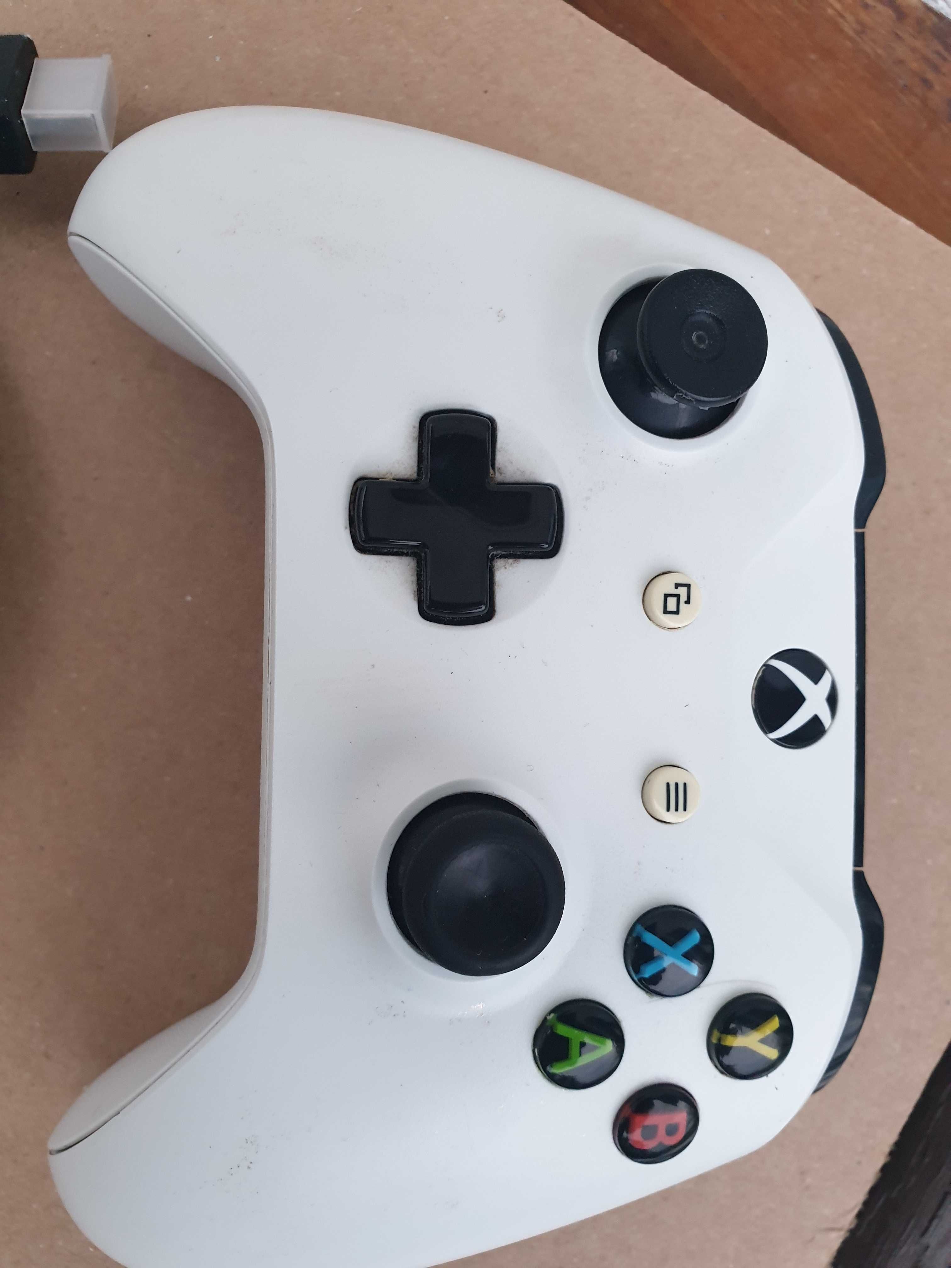 Konsola Xbox One S 1TB