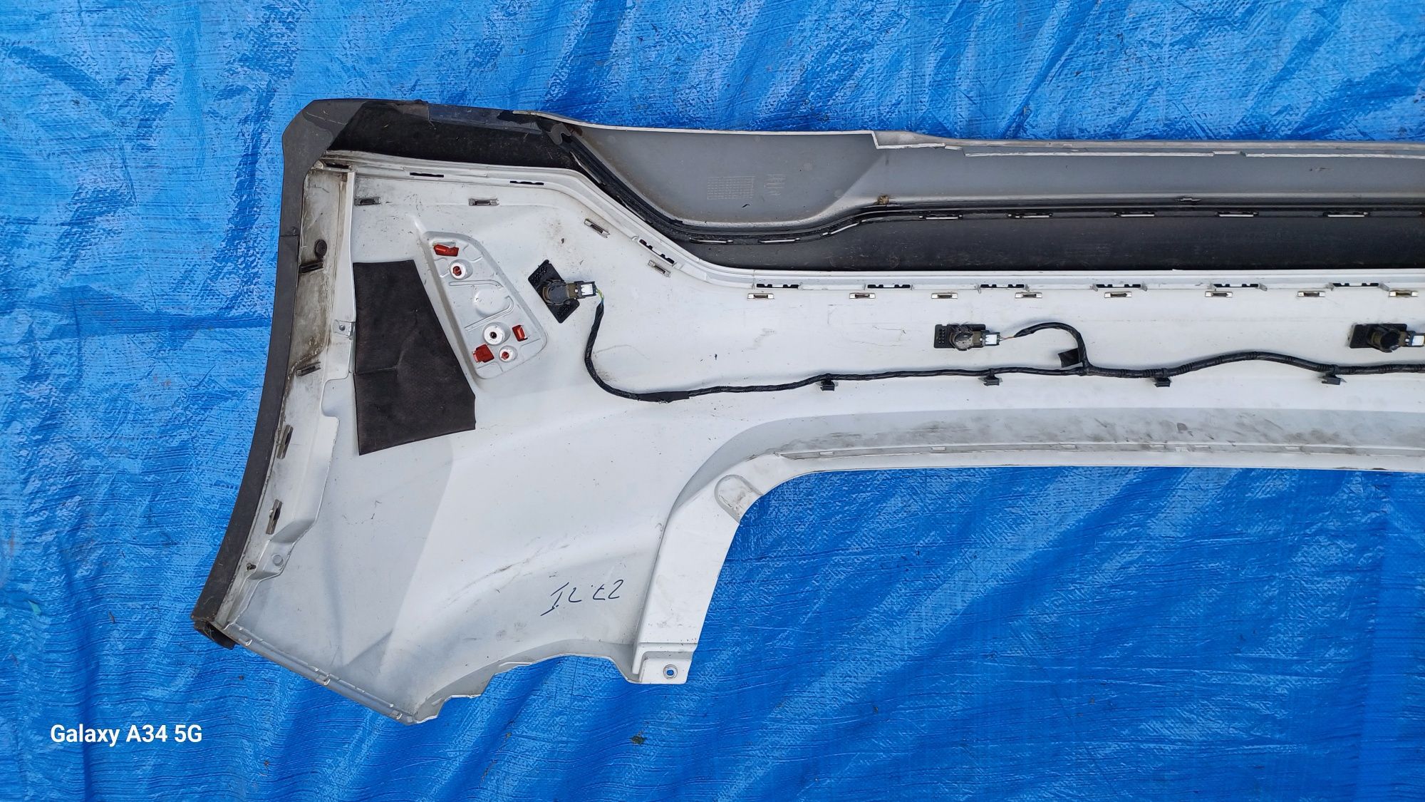 Zderzak tył tylni ford focus mk4 HB 18r
