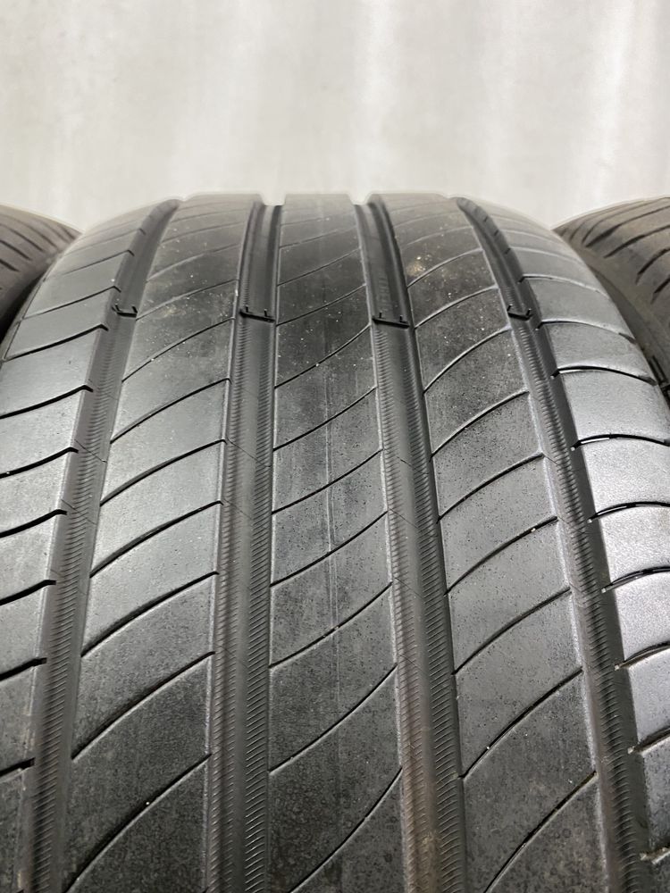 235/40R18 91W Michelin Primacy 4