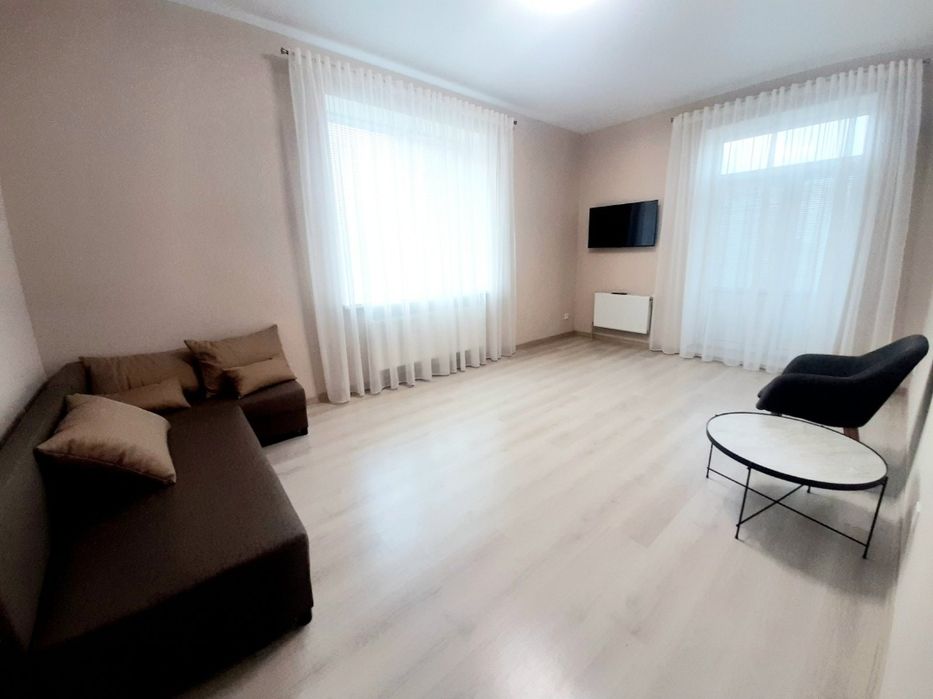 Соборна двокімнатна в новобудові