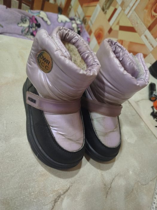 Зимові дитячі черевики