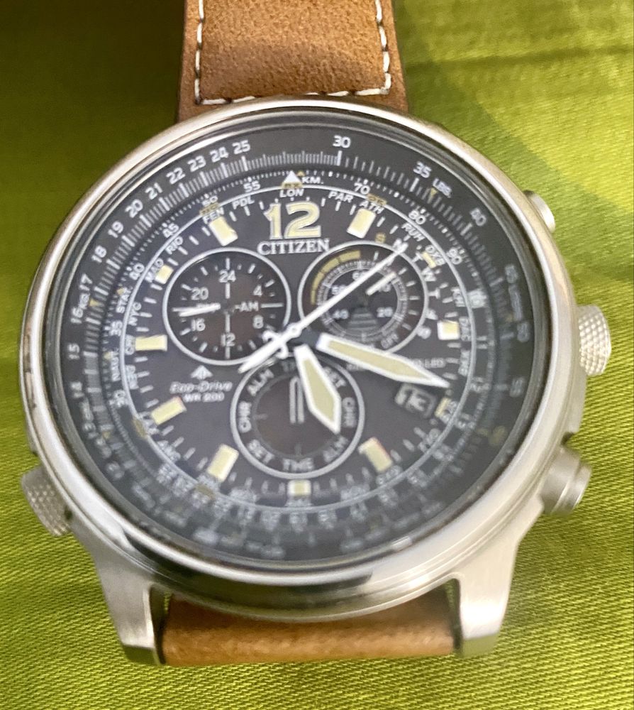 Relogio Citizen Pilot cronografo Eco Drive ,45 mm ,lindo