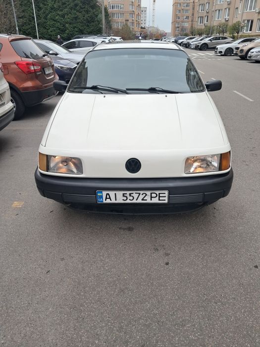 Volkswagen Passat B3. Надійний, доглянутий, в хорошому стані.