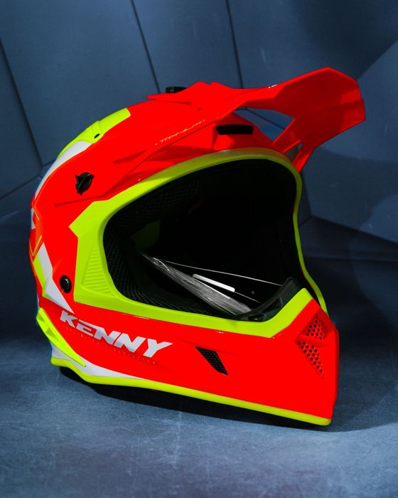 Мотошолом Agv  Shark Hjc shoei Scorpion Xlite  Ruroc Nolan rpha pista
