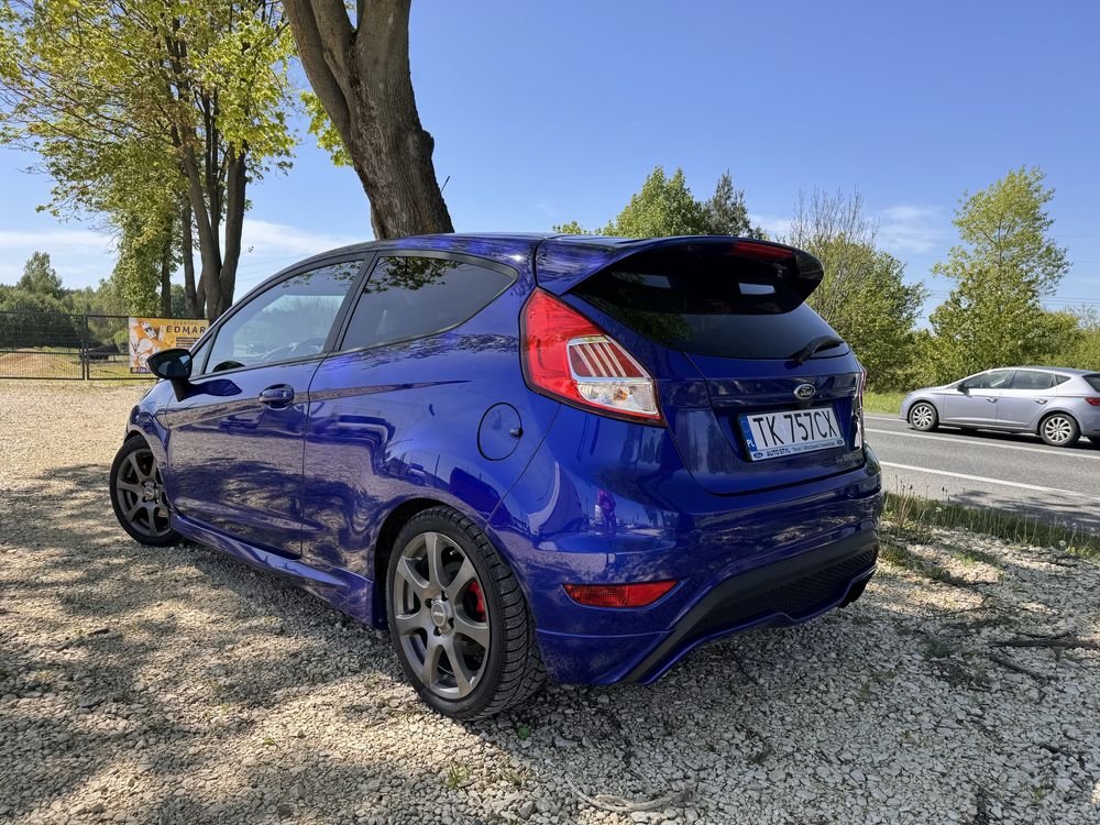 Ford Fiesta ST* 1.6 Turbo benzyna* 200KM* pocisk* zamiana*Szwajcar*