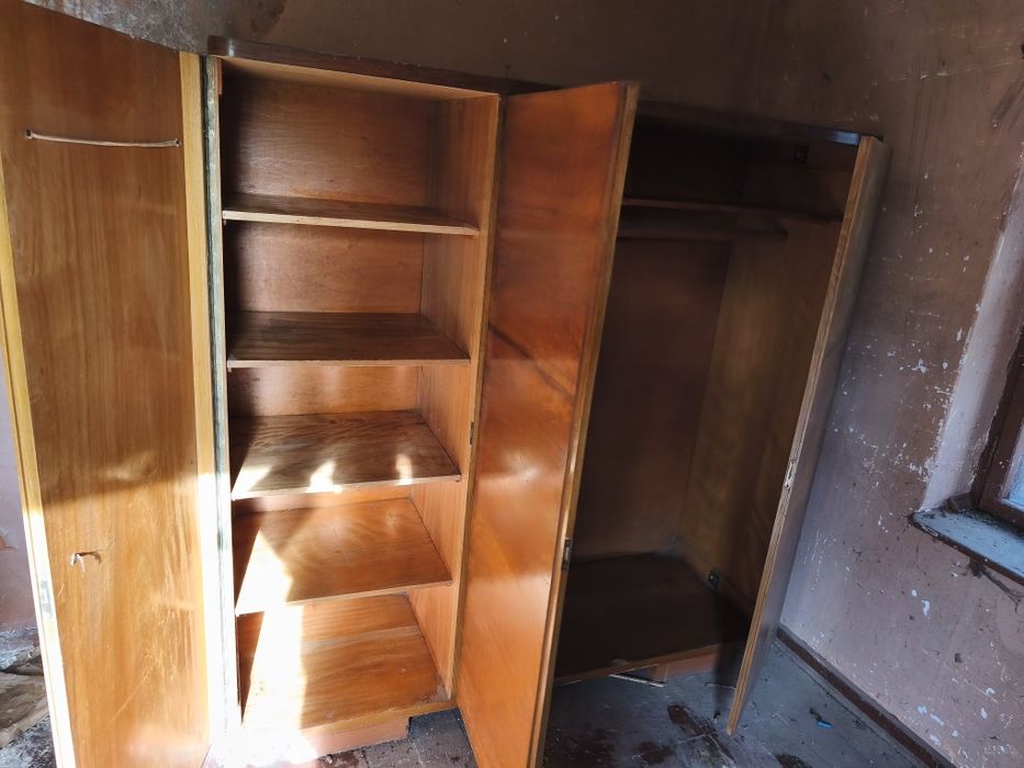 Stara szafa PRL  w dobrym stanie