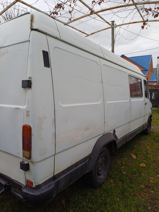 Мерседес - Бенц 310