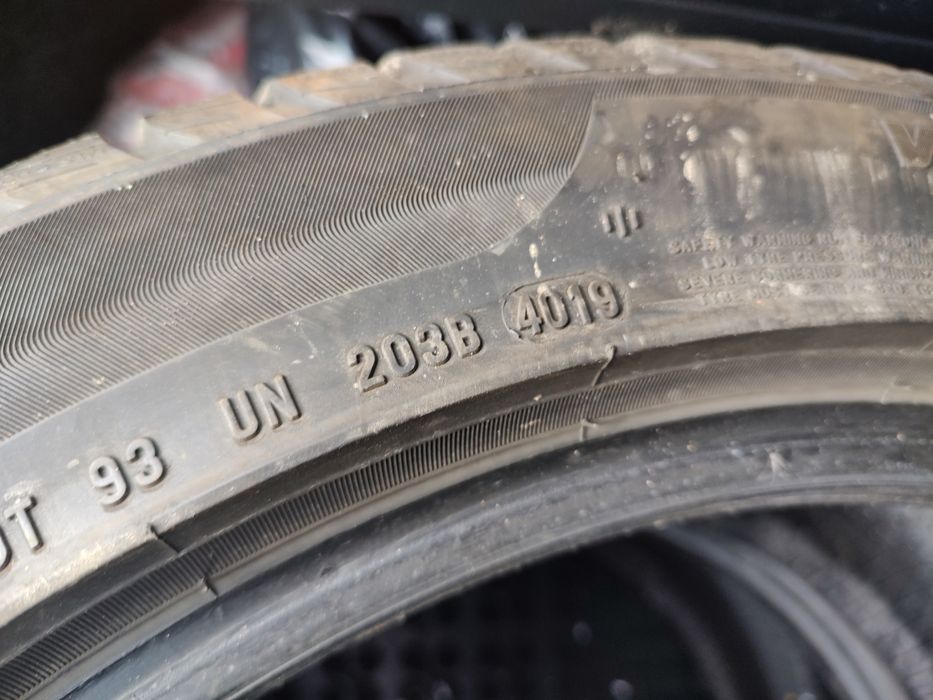 Opony zimowe Pirelli SottoZero Serie 3 275/40 R18 103 V XL, MO

Czytaj