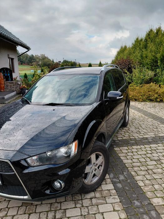 Mitsubishi Outlander Sprzedam Mitshubishi outlander