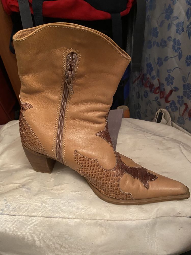 Aproviete Botas tipo texanas de pele super confortaveis