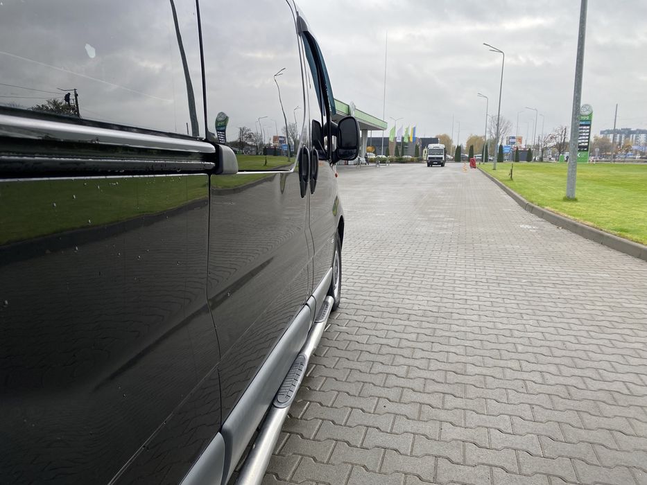 Продам Opel Vivaro 1,9 maxi база