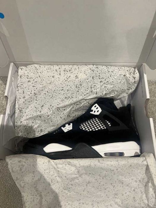 "Buty damskie Trampki" Jordan 4 Retro "White Thunder" 42