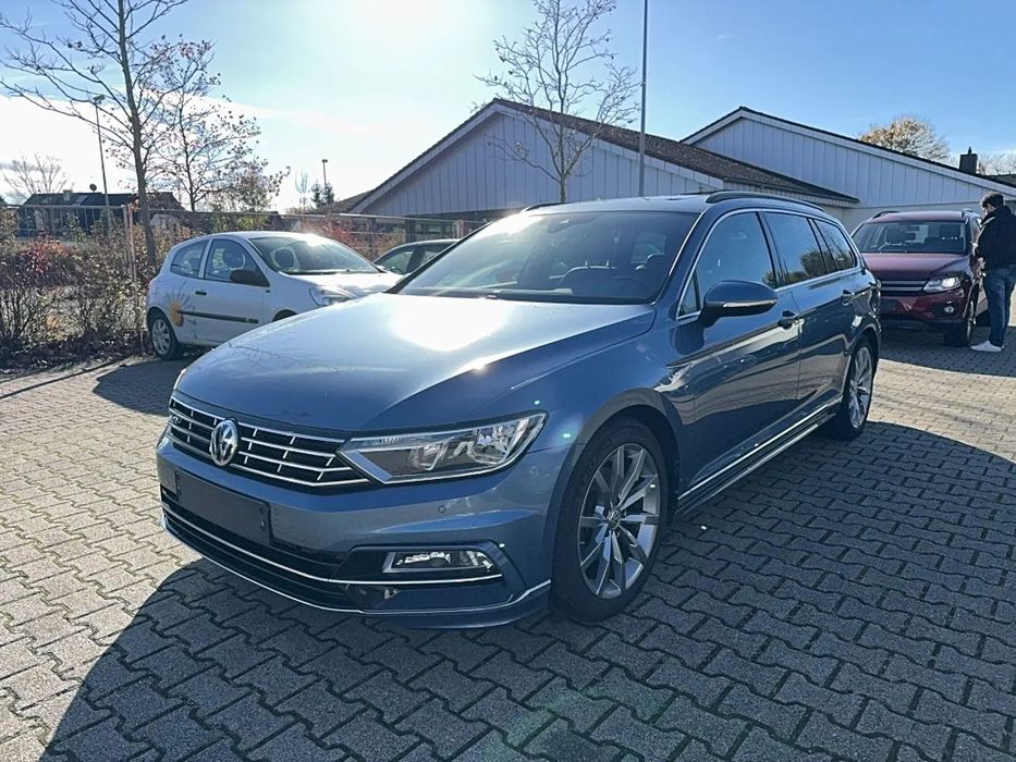 Volkswagen Passat Comfortline z pakietem R , bezwypadkowy, serwisowany , Webasto!