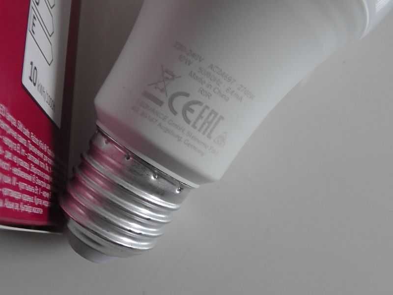 Żarówka LED A60 E27 10W = 75W 1055lm OSRAM 2700K