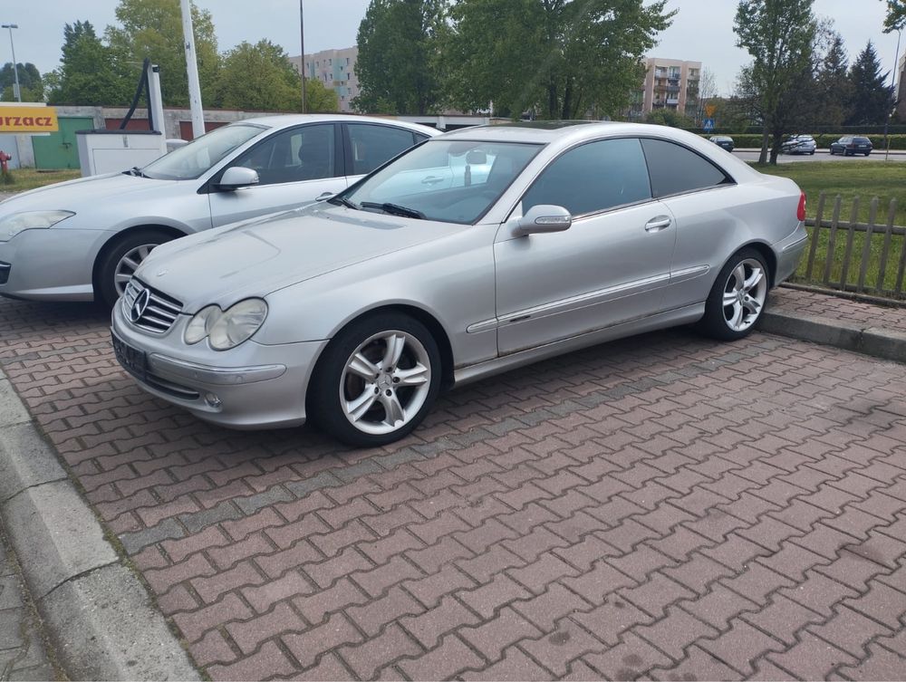 Mercedes CLK W209  lak.744 2.6 benzyna Części 04r