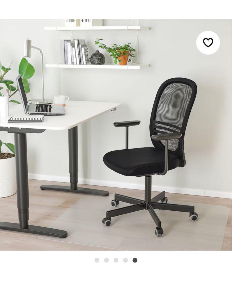 Mesa  IKEA MICKE + cadeira URGENTE
