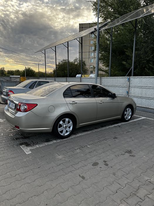 Продам свою машину Chevrolet epica 2.0