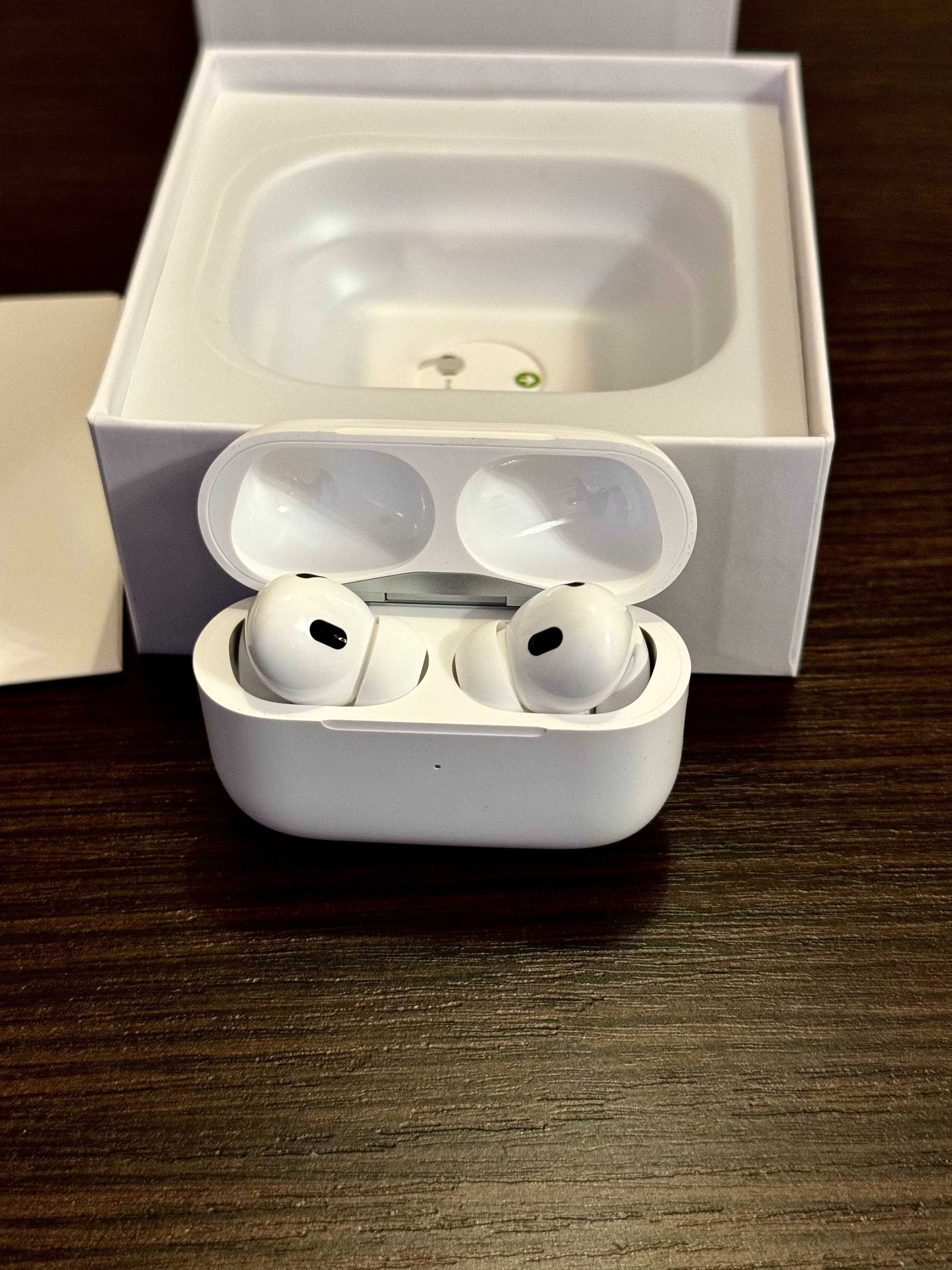 AirPods Pro (2 generation)