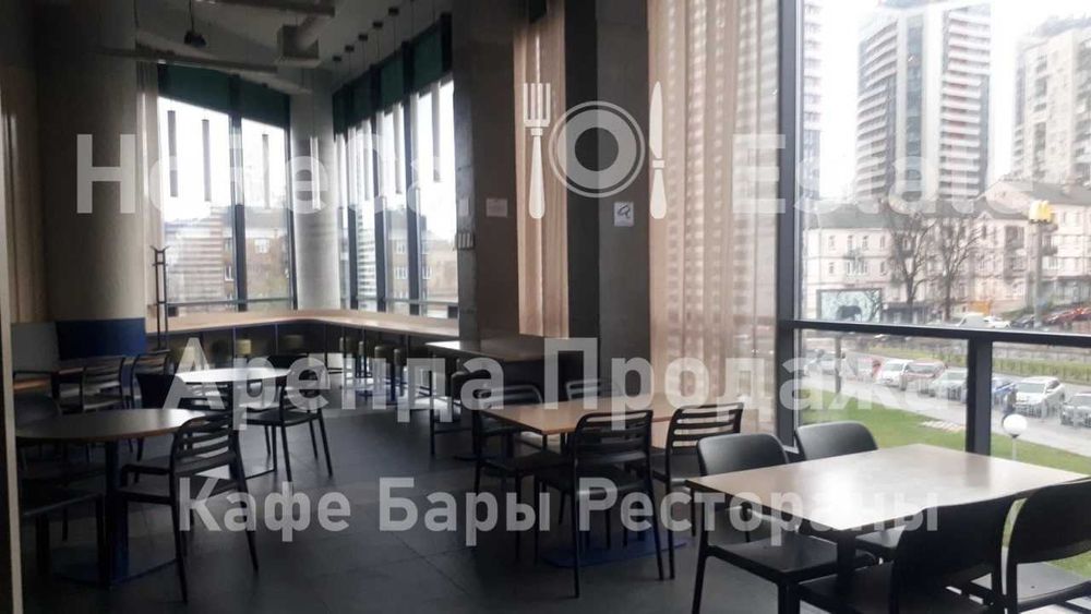 Аренда Фасад Витрины 519м2  ул. Кирпы (Южный Вокзал)