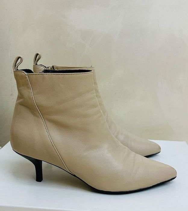 Ботінки kitten heel Other stories бежеві шкіряні ботинки кожаные осень