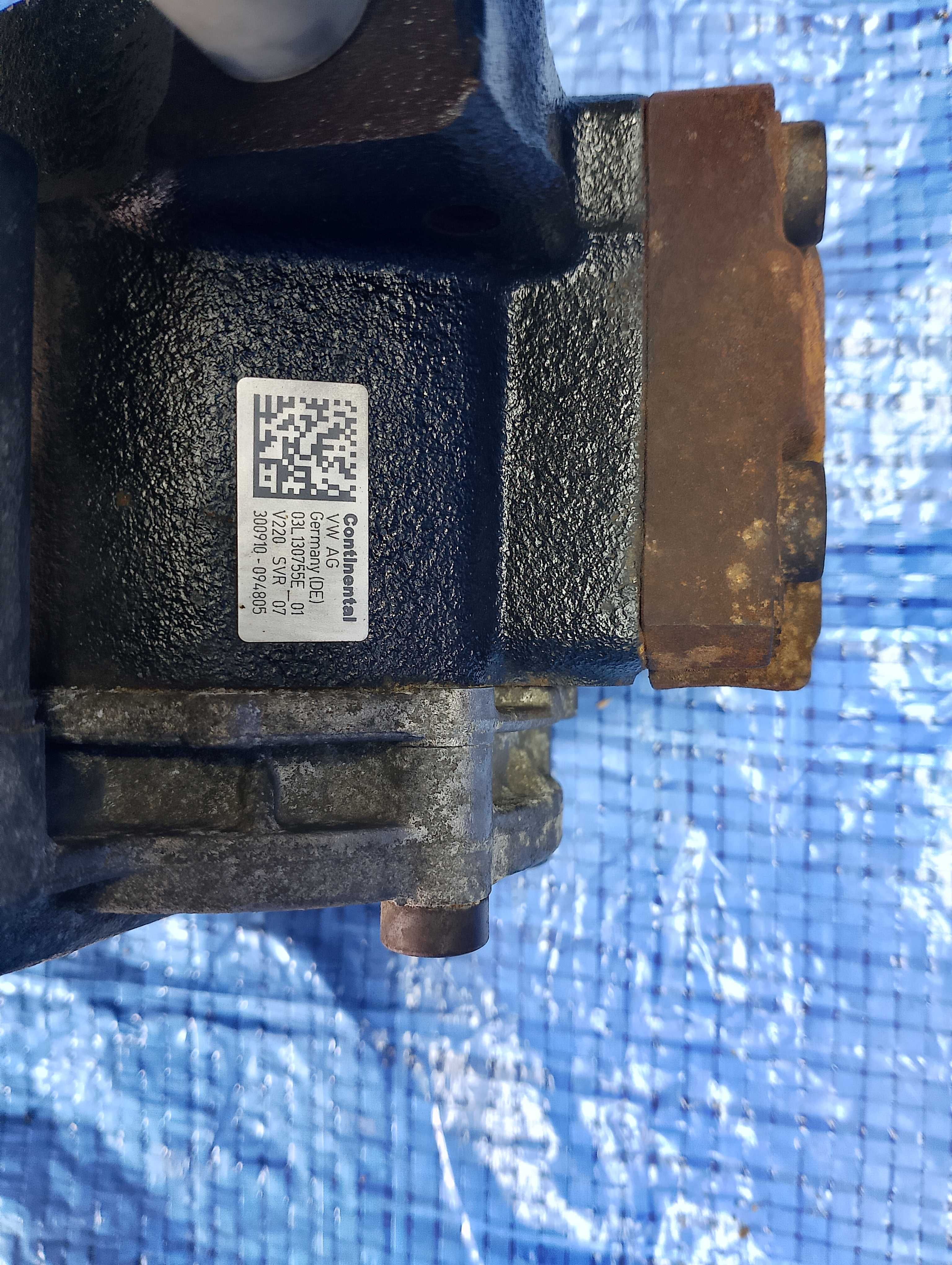 Pompa Wtryskowa Audi Vw Skoda 03l.130.755E 1.6 TDI CAY
