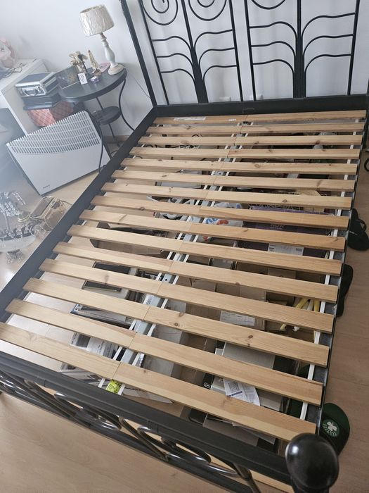 Cama de casal em ferro, casa quarto apartamento vivenda carro