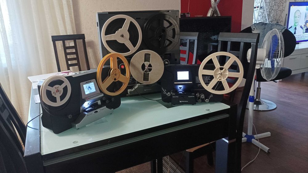 Кинопленка в любой формат, покадрово.