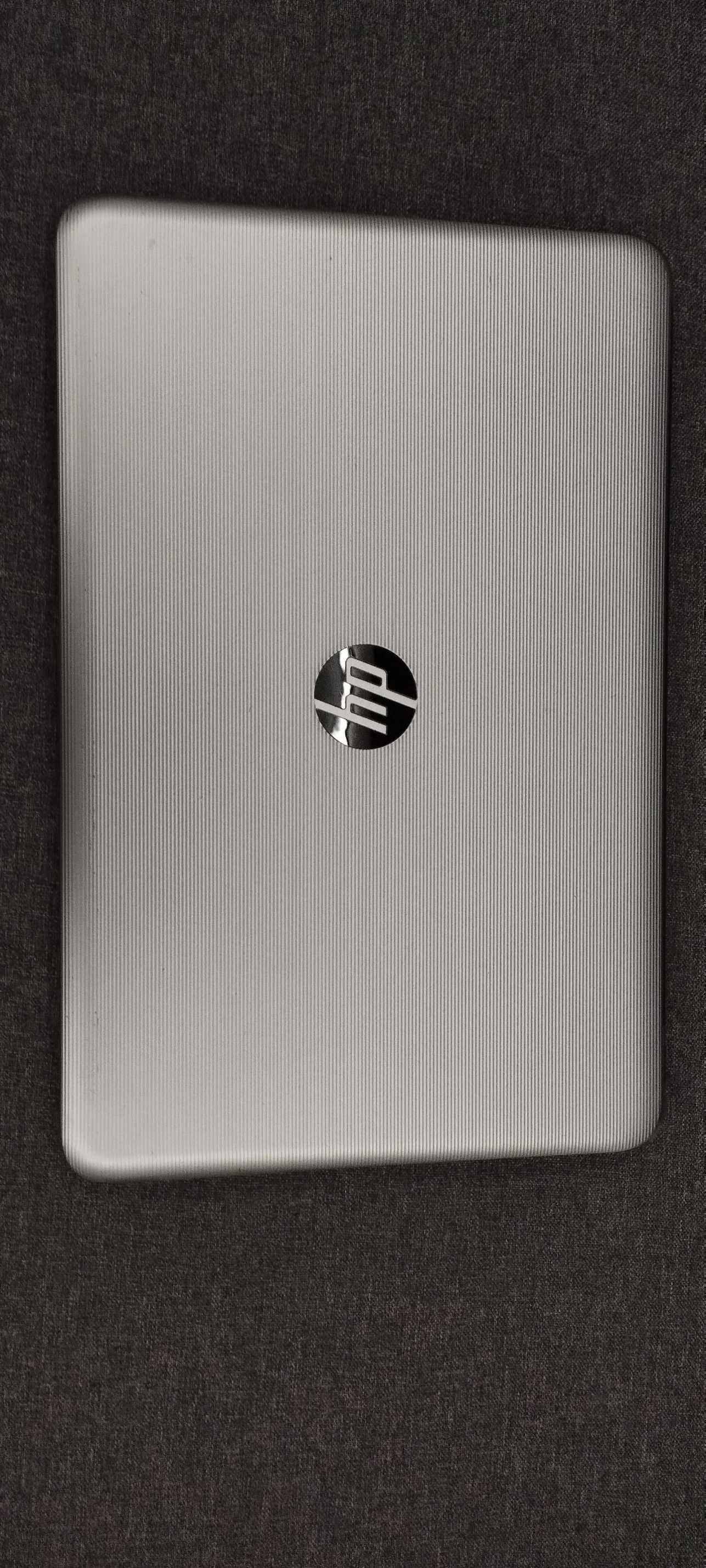 Laptop HP-15ay I7 | R7 M340 | 8GB RAM | SSD 240 GB
