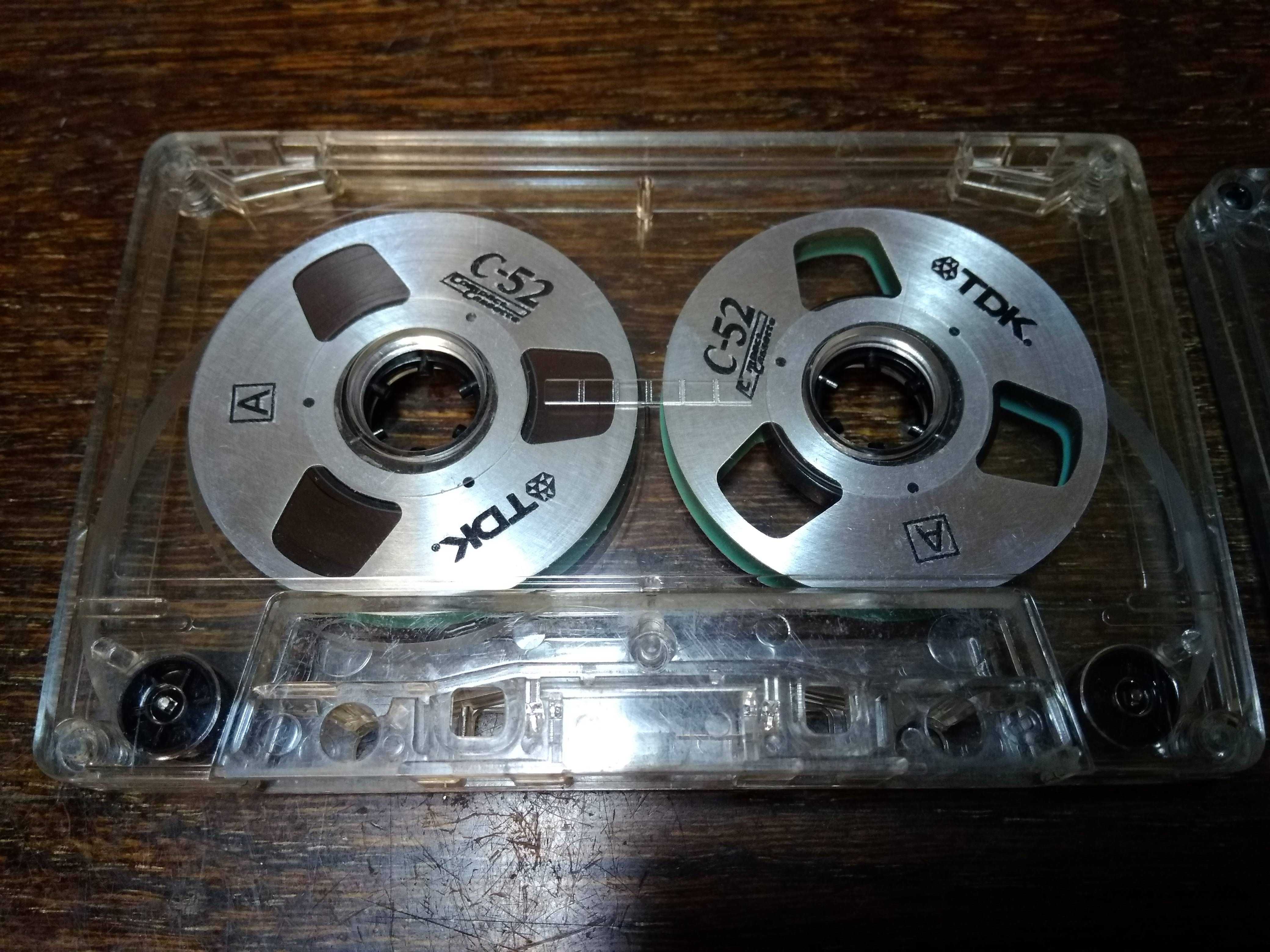 кассета с катушками алюминий с логотипом
