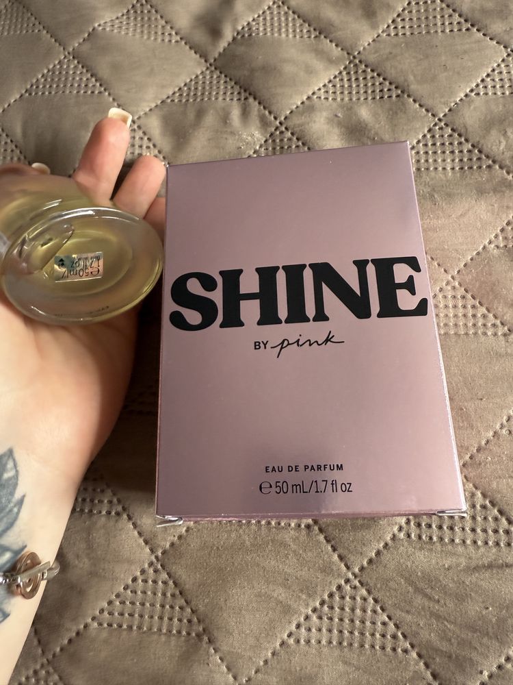 Perfumy Shine by pink Viktoria’s Secret pink